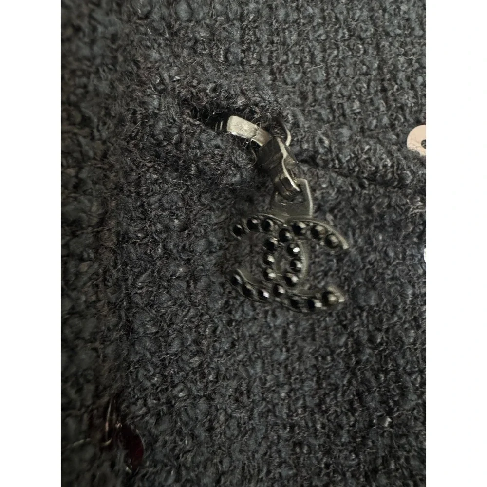 NWT Chanel 02A Black Sequin Tweed Skirt Suit Jacket Set P19919‎ FR 44 US 12